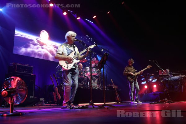 JOHN LEES' BARCLAY JAMES HARVEST - 2023-11-19 - PARIS - Salle Pleyel - John Lees - Kevin Whitehead - Craig Fletcher - Jez Smith